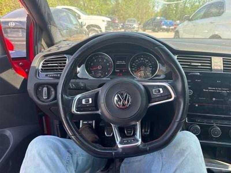 Продаж на аукціоні авто 2019 Volkswagen Gti, vin: 3VW5T7AU6KM002193, номер лоту: 51468666