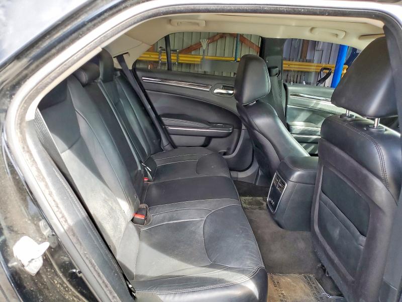 2015 Chrysler 300 მანქანა იყიდება აუქციონზე, vin: 2C3CCARG0FH830979, აუქციონის ნომერი: 49551756