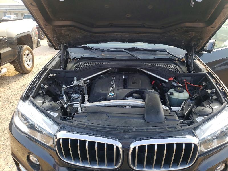 Продаж на аукціоні авто 2018 Bmw X5, vin: 5UXKR2C53J0X09409, номер лоту: 51376126