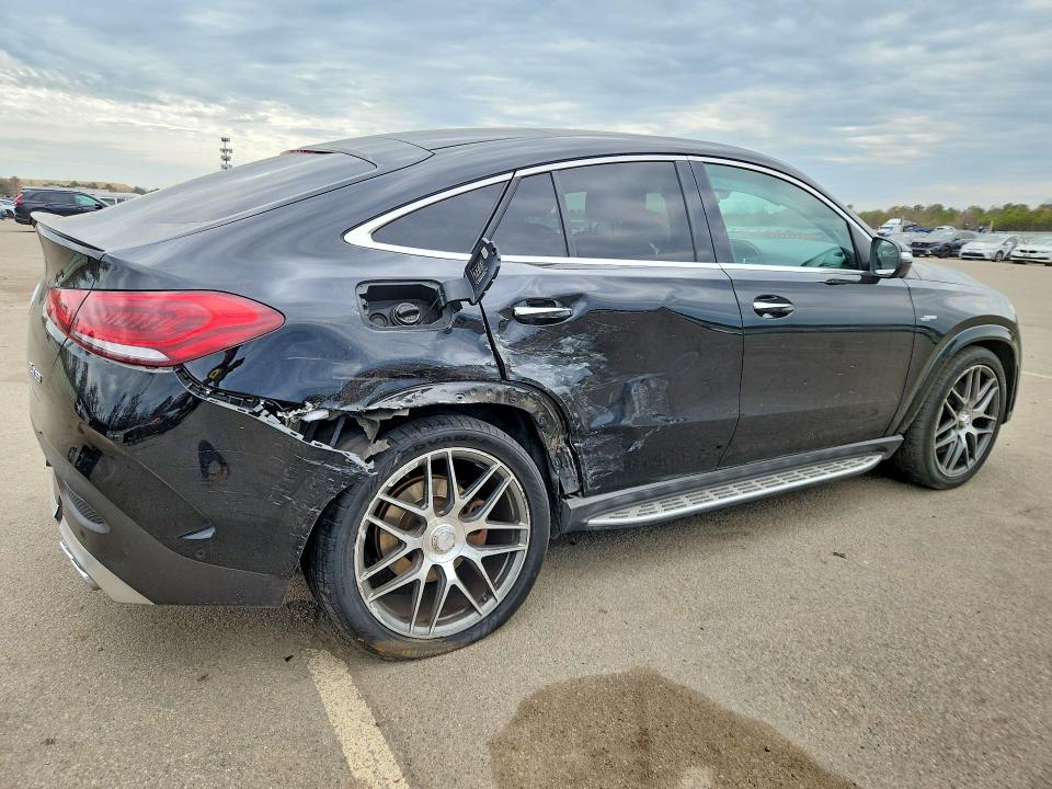 48211296 :رقم المزاد ، 4JGFD6BB8MA574633 vin ، 2021 Mercedes-benz Gle Coupe مزاد بيع
