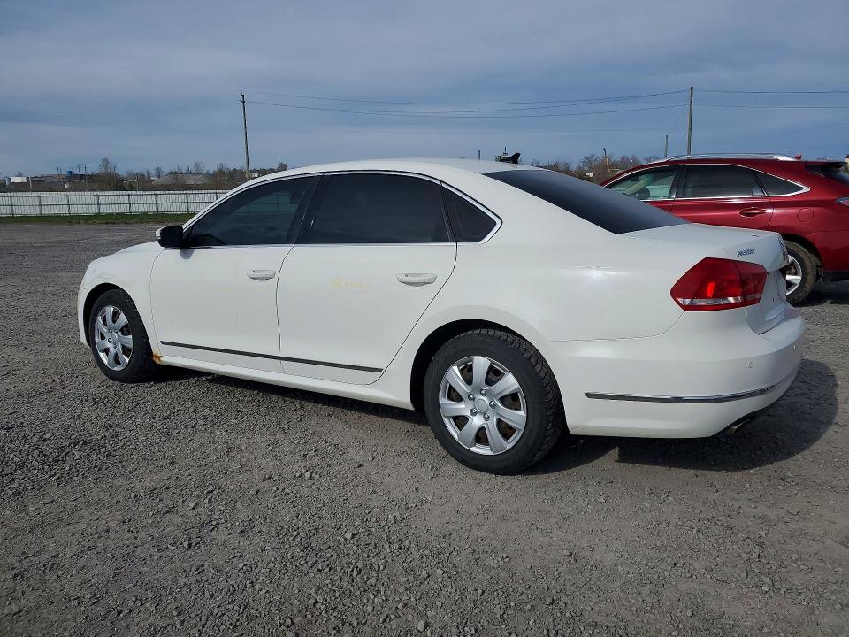 51276116 :رقم المزاد ، 1VWBN7A38EC078881 vin ، 2014 Volkswagen Passat مزاد بيع