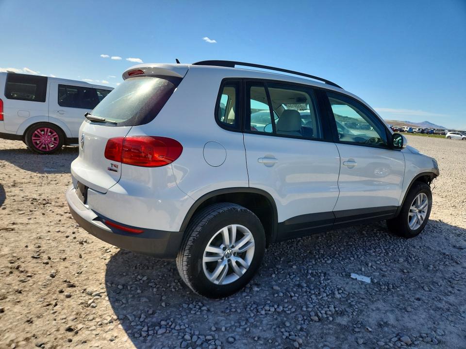 Продажа на аукционе авто 2016 Volkswagen Tiguan, vin: WVGBV7AX6GW593915, номер лота: 51291846