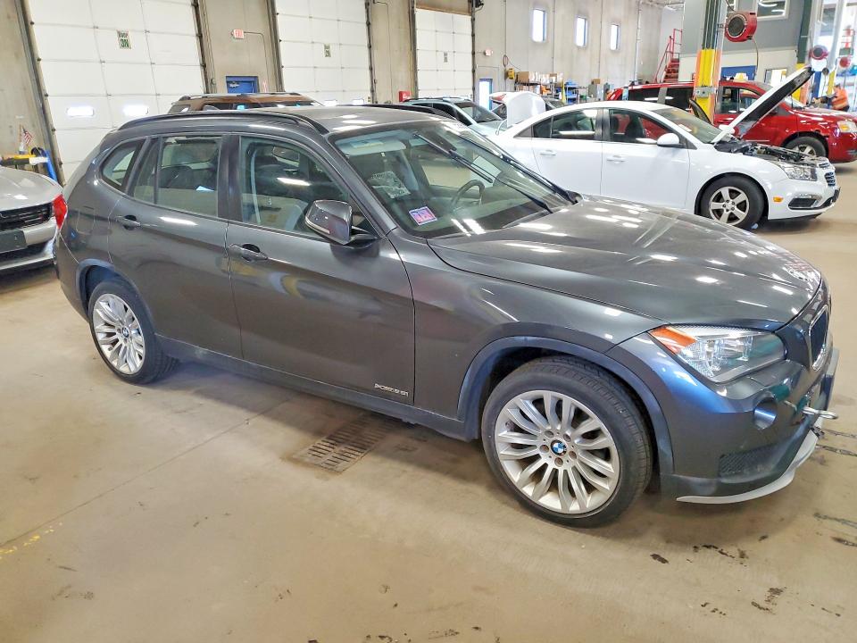 2015 Bmw X1 მანქანა იყიდება აუქციონზე, vin: WBAVL1C51FVY33406, აუქციონის ნომერი: 50656966