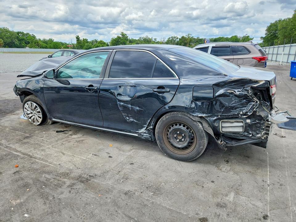 50759646 :رقم المزاد ، 4T4BF1FK0ER415164 vin ، 2014 Toyota Camry مزاد بيع