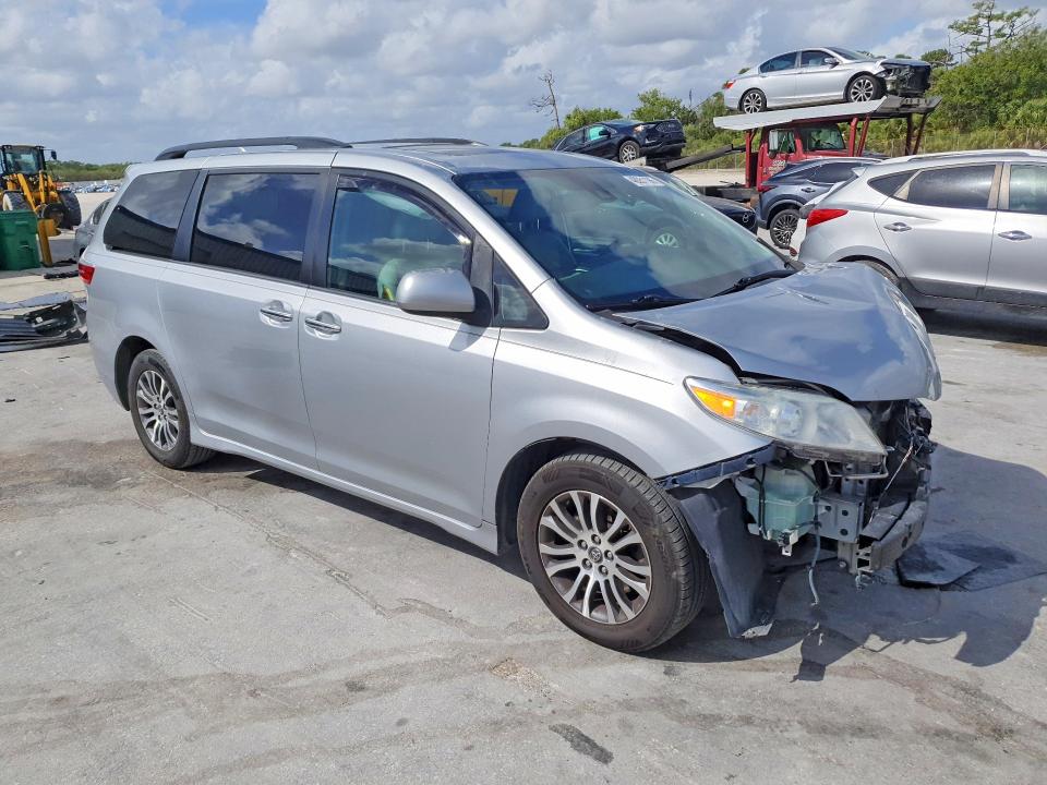 Продажа на аукционе авто 2019 Toyota Sienna, vin: 5TDYZ3DC7KS986433, номер лота: 48051196
