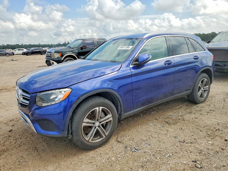 50931396 :رقم المزاد ، WDC0G4JB4HF132765 vin ، 2017 Mercedes-benz Glc مزاد بيع