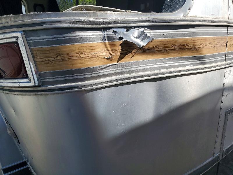 48493686 :رقم المزاد ، 1GBKP37W0F3324058 vin ، 1985 Chevrolet P Series مزاد بيع