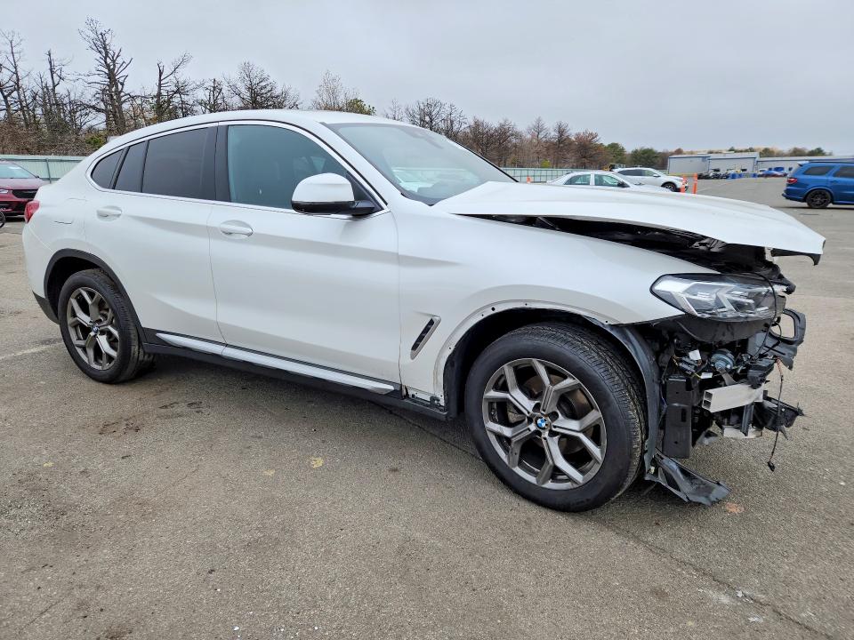 51302856 :رقم المزاد ، 5UX33DT01R9W70929 vin ، 2024 Bmw X4 مزاد بيع
