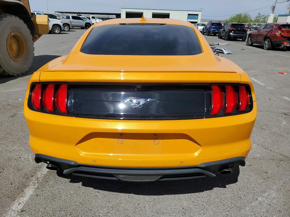 Продажа на аукционе авто 2022 Ford Mustang, vin: 1FA6P8TH0N5125912, номер лота: 51594476