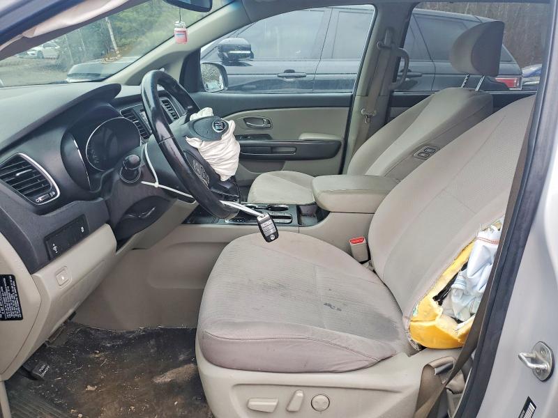 46715336 :رقم المزاد ، KNDMB5C13L6565213 vin ، 2020 Kia Sedona مزاد بيع