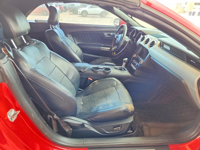 49646716 :رقم المزاد ، 1FATP8UHXF5426593 vin ، 2015 Ford Mustang مزاد بيع