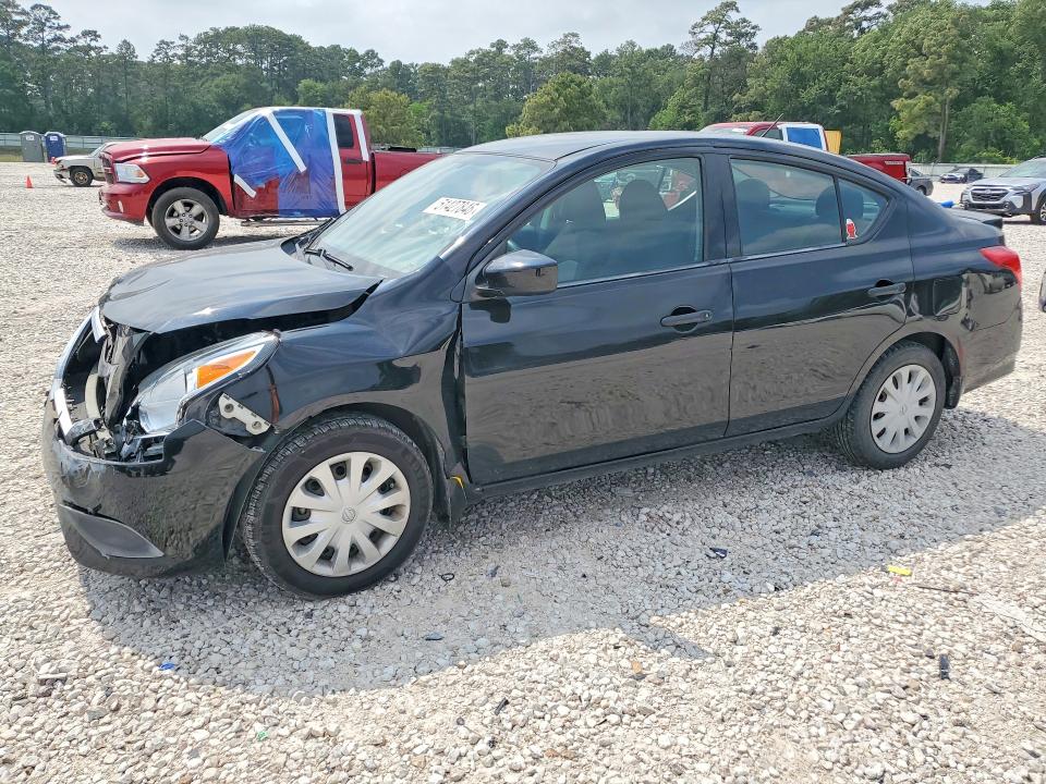Auction sale of the 2018 Nissan Versa, vin: 3N1CN7AP7JL824653, lot number: 51427846