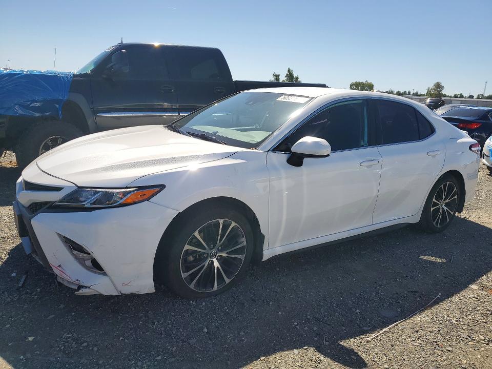 Auction sale of the 2020 Toyota Camry, vin: 4T1G11AK2LU906645, lot number: 50980676