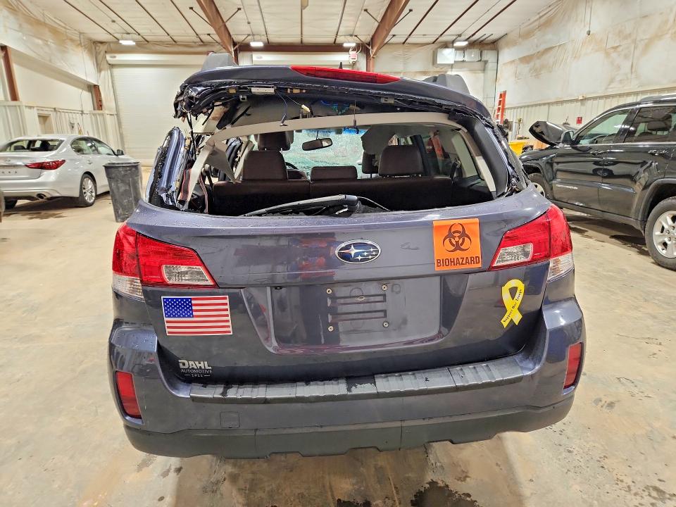 51205936 :رقم المزاد ، 4S4BRCPC7E3298984 vin ، 2014 Subaru Outback مزاد بيع
