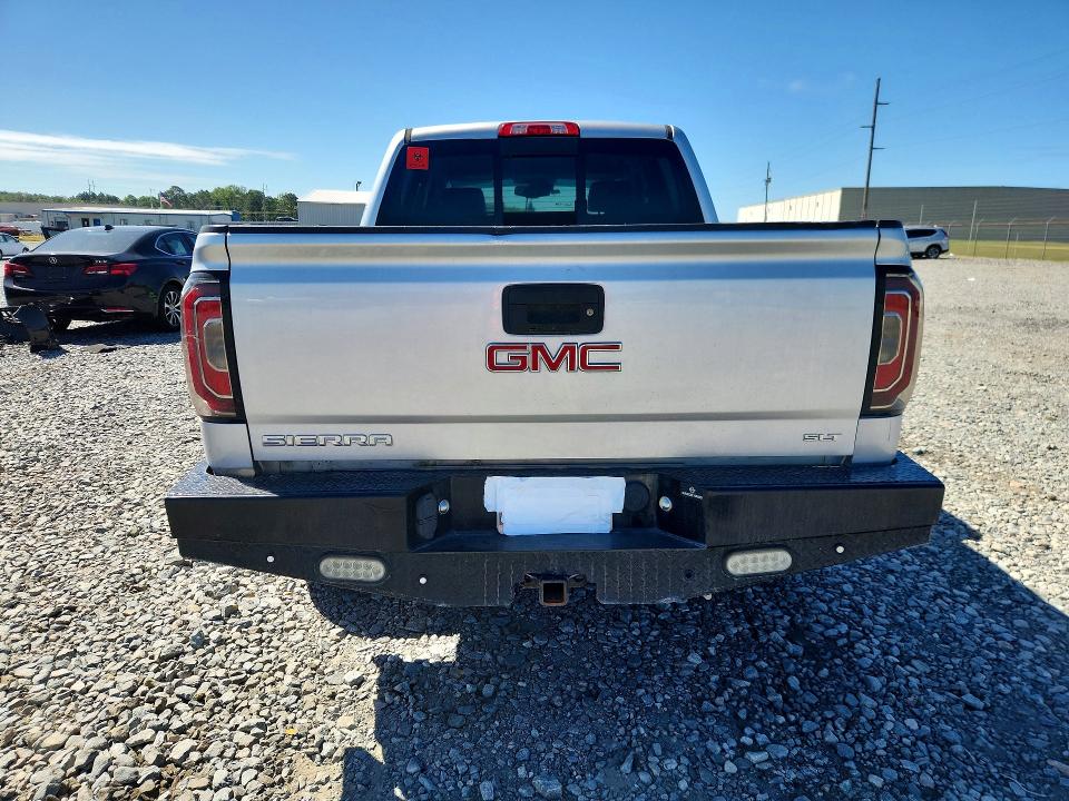 49325966 :رقم المزاد ، 3GTU2NEC6JG147688 vin ، 2018 Gmc Sierra مزاد بيع