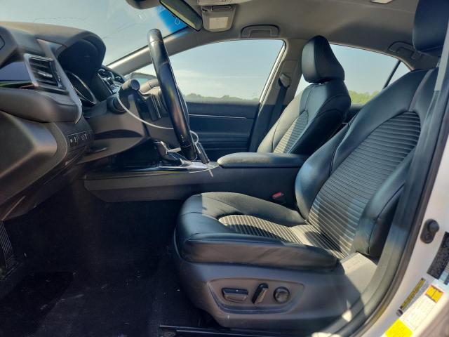 50240256 :رقم المزاد ، 4T1B11HK5KU787777 vin ، 2019 Toyota Camry مزاد بيع