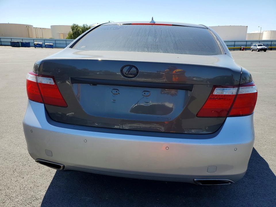 50661386 :رقم المزاد ، JTHBL46FX85057578 vin ، 2008 Lexus Ls مزاد بيع
