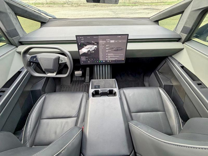 2024 Tesla Cybertruck მანქანა იყიდება აუქციონზე, vin: 7G2CEHEE3RA048554, აუქციონის ნომერი: 51572876