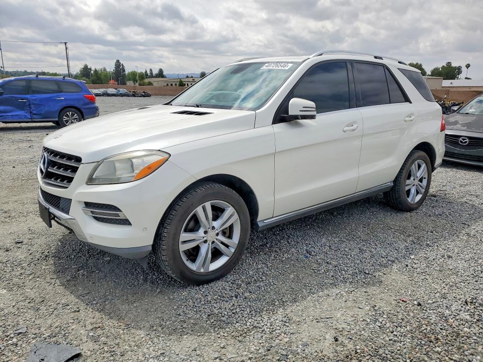 48726546 :رقم المزاد ، 4JGDA5JB6DA267019 vin ، 2013 Mercedes-benz Ml مزاد بيع