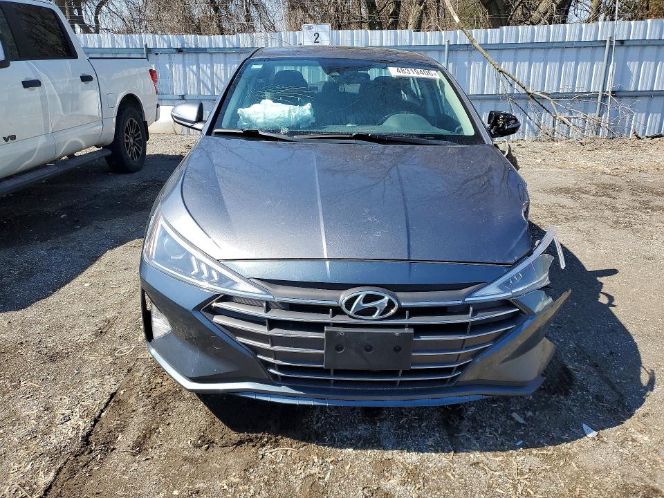 48319406 :رقم المزاد ، KMHD84LF3KU880622 vin ، 2019 Hyundai Elantra مزاد بيع