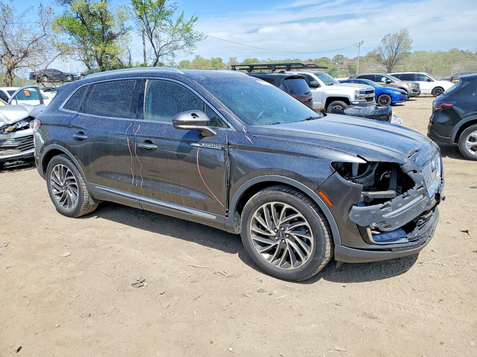 49977376 :رقم المزاد ، 2LMPJ8L90KBL25351 vin ، 2019 Lincoln Nautilus مزاد بيع