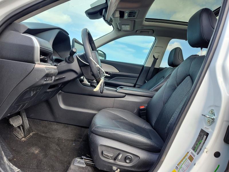 2024 Toyota Grand Highlander მანქანა იყიდება აუქციონზე, vin: 5TDAAAA50RS017182, აუქციონის ნომერი: 49489016