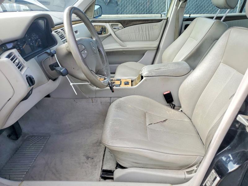 51661196 :رقم المزاد ، WDBJF82J22X069921 vin ، 2002 Mercedes-benz E مزاد بيع