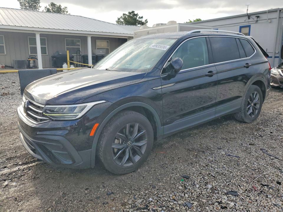 49935696 :رقم المزاد ، 3VV3B7AXXNM047182 vin ، 2022 Volkswagen Tiguan مزاد بيع