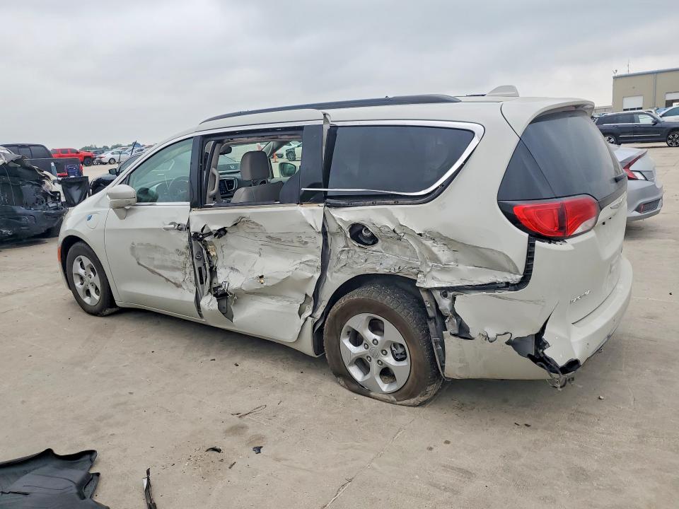 2017 Chrysler Pacifica მანქანა იყიდება აუქციონზე, vin: 2C4RC1L7XHR771953, აუქციონის ნომერი: 51318786