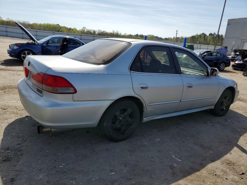 2002 Honda Accord მანქანა იყიდება აუქციონზე, vin: 1HGCG56712A112931, აუქციონის ნომერი: 49257406