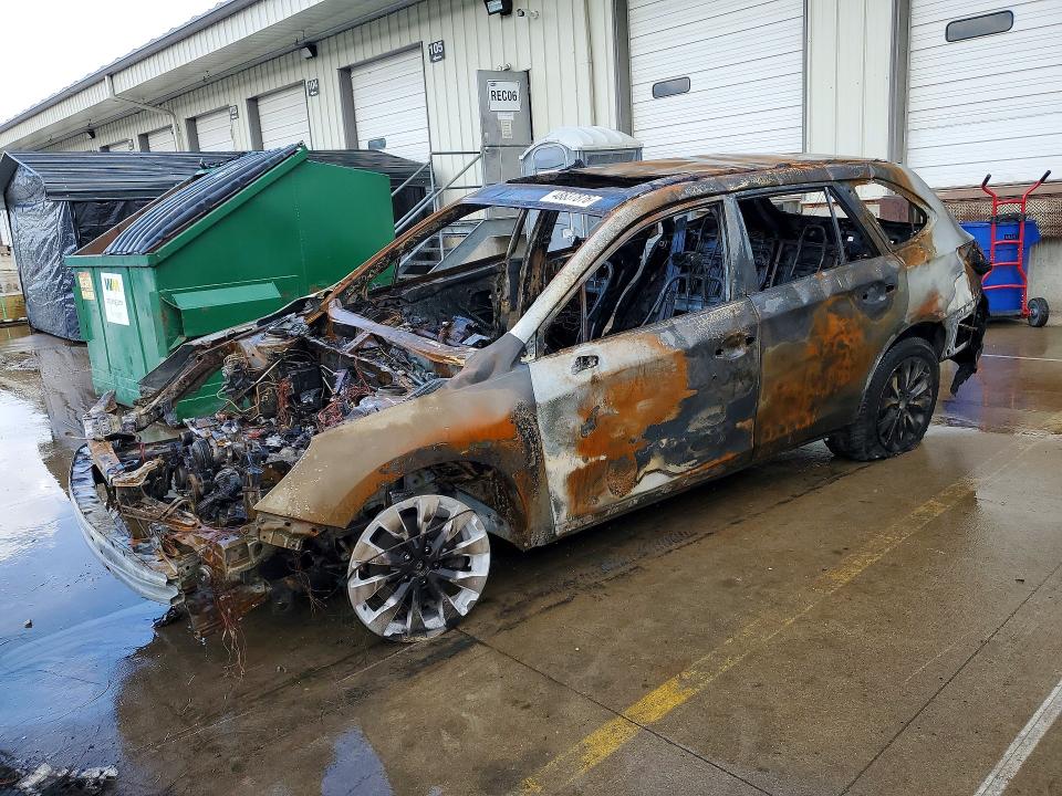 2017 Subaru Outback მანქანა იყიდება აუქციონზე, vin: 4S4BSANC1H3368656, აუქციონის ნომერი: 48837876