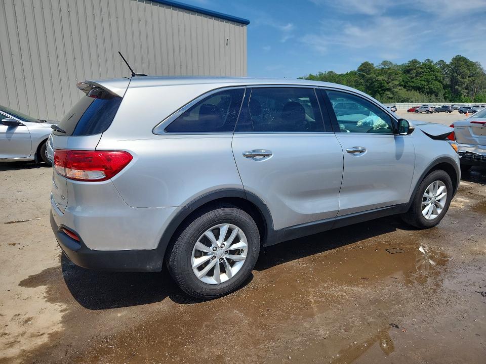 Продажа на аукционе авто 2018 Kia Sorento, vin: 5XYPG4A32JG375622, номер лота: 50638326