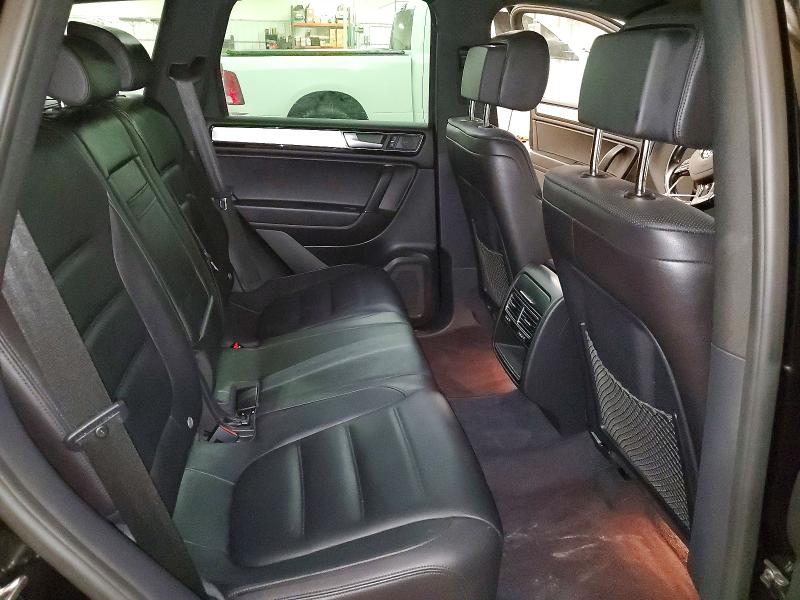 Продажа на аукционе авто 2017 Volkswagen Touareg, vin: WVGRF7BP1HD001263, номер лота: 48533336