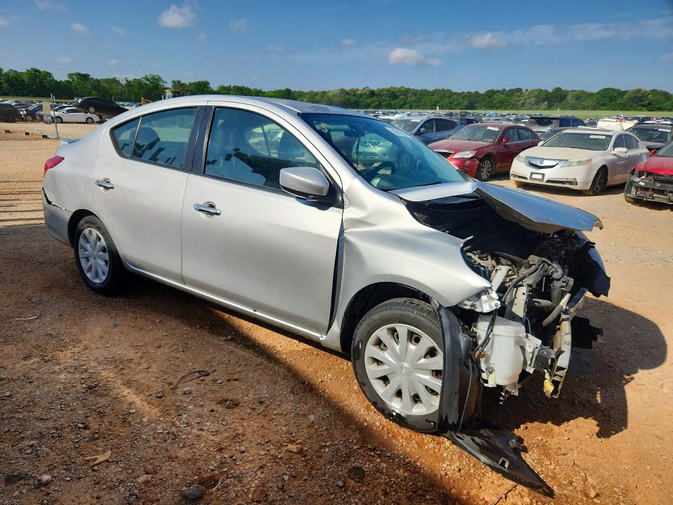 Продажа на аукционе авто 2017 Nissan Versa, vin: 3N1CN7APXHK413831, номер лота: 50940586