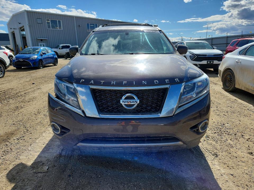 Продажа на аукционе авто 2016 Nissan Pathfinder, vin: 5N1AR2MM7GC640830, номер лота: 49579336