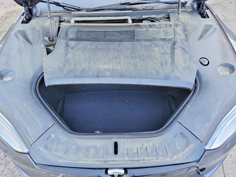 48431196 :رقم المزاد ، 5YJSA1E59NF470729 vin ، 2022 Tesla Model S مزاد بيع