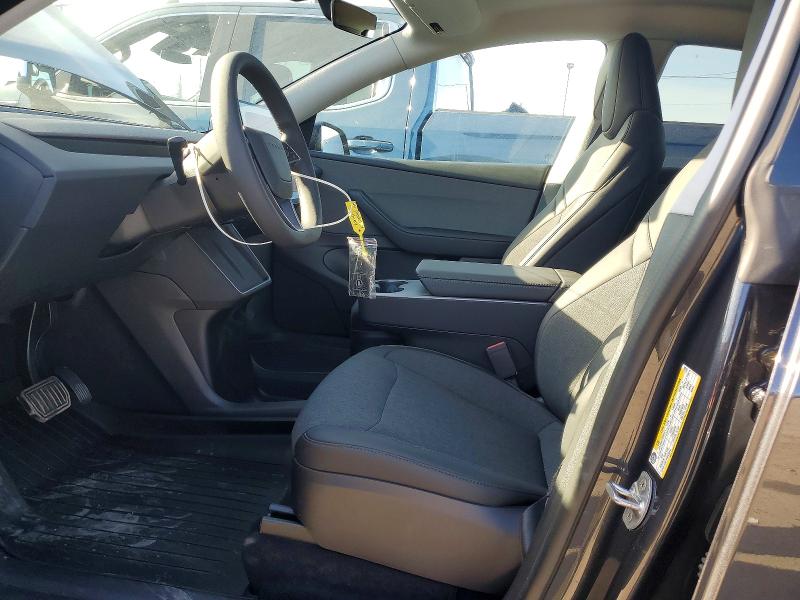 50976586 :رقم المزاد ، 7SAYGDED2TA586059 vin ، 2026 Tesla Model Y مزاد بيع