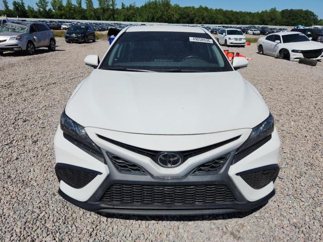 Auction sale of the 2022 Toyota Camry, vin: 4T1G11AKXNU636521, lot number: 49058936