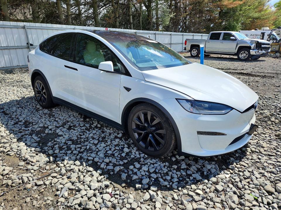 2023 Tesla Model X მანქანა იყიდება აუქციონზე, vin: 7SAXCBE54PF425337, აუქციონის ნომერი: 51875326