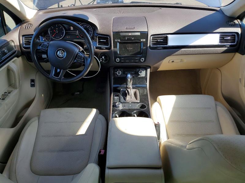 2013 Volkswagen Touareg მანქანა იყიდება აუქციონზე, vin: WVGEP9BP2DD004450, აუქციონის ნომერი: 50152496