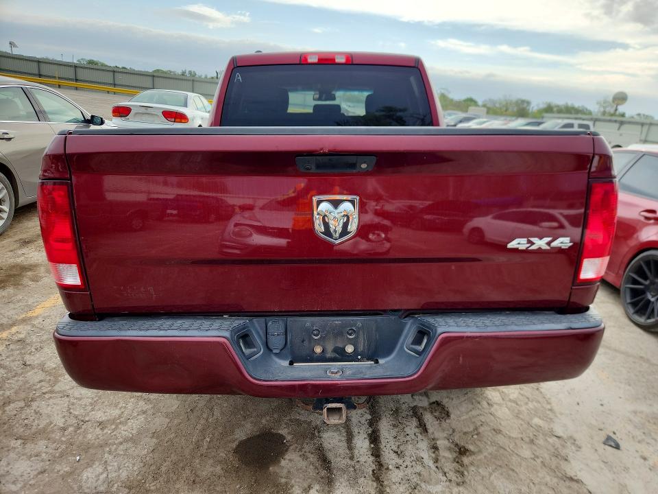 Продажа на аукционе авто 2018 Ram 1500, vin: 1C6RR7FG3JS308366, номер лота: 49133636
