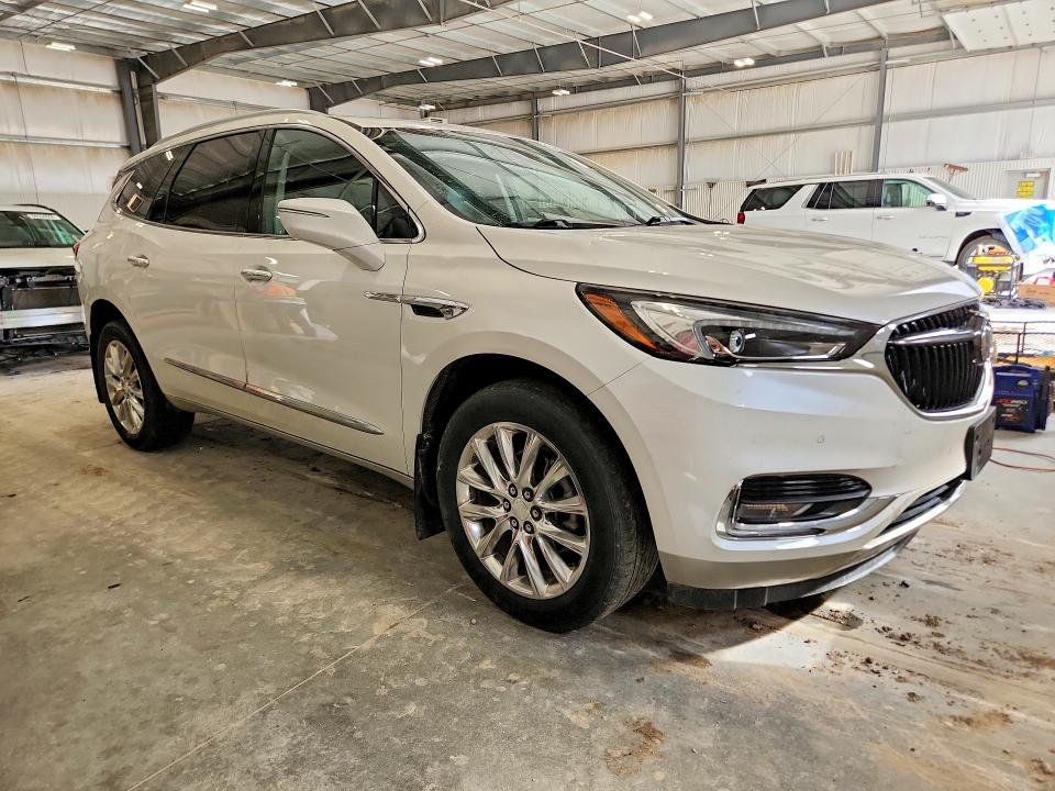 51267256 :رقم المزاد ، 5GAEVBKW8MJ227653 vin ، 2021 Buick Enclave مزاد بيع
