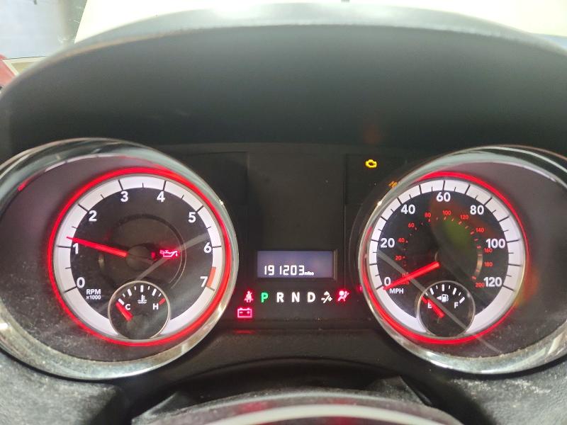 51451896 :رقم المزاد ، 2C4RDGBG8FR658257 vin ، 2015 Dodge Grand Caravan مزاد بيع