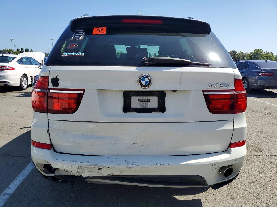 51589626 :رقم المزاد ، 5UXZV4C52D0E10880 vin ، 2013 Bmw X5 مزاد بيع