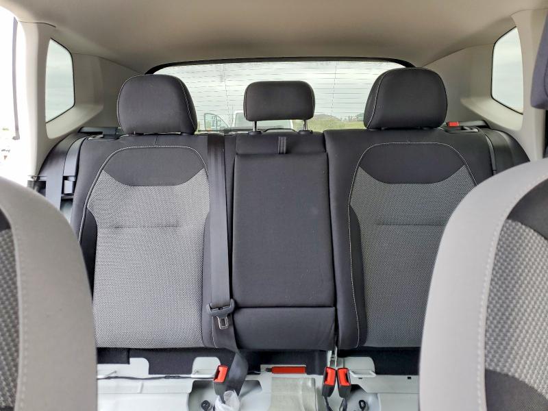 2024 Volkswagen Taos მანქანა იყიდება აუქციონზე, vin: 3VV5X7B27RM119393, აუქციონის ნომერი: 49797266
