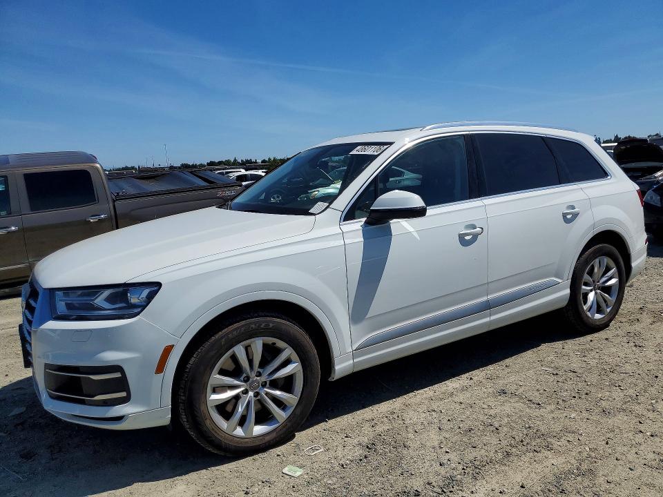 Продажа на аукционе авто 2017 Audi Q7, vin: WA1AAAF7XHD037955, номер лота: 48601106
