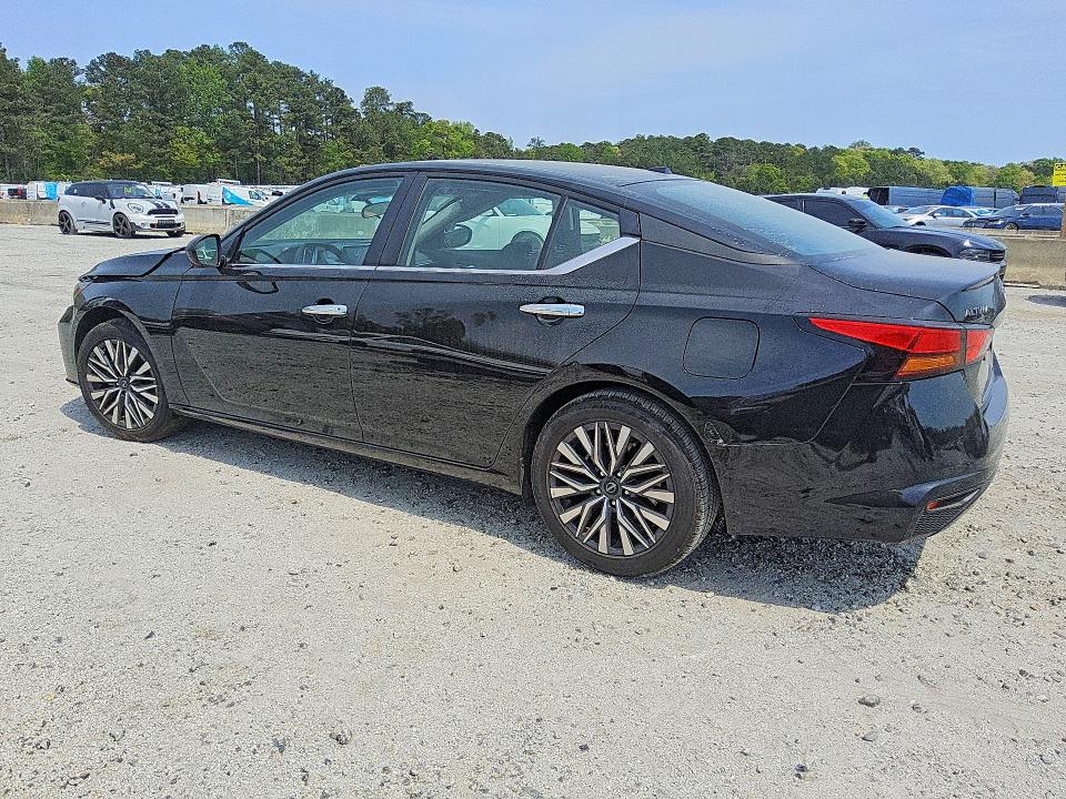 49174836 :رقم المزاد ، 1N4BL4DV7SN383380 vin ، 2025 Nissan Altima مزاد بيع
