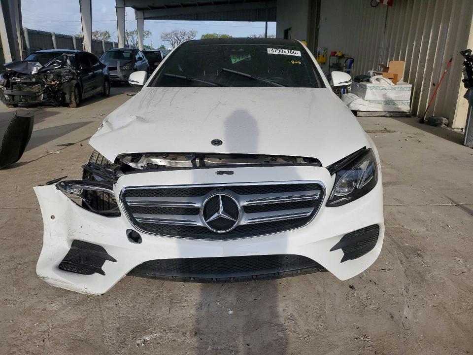 2019 Mercedes-benz E მანქანა იყიდება აუქციონზე, vin: WDDZF4JB5KA509128, აუქციონის ნომერი: 47906166