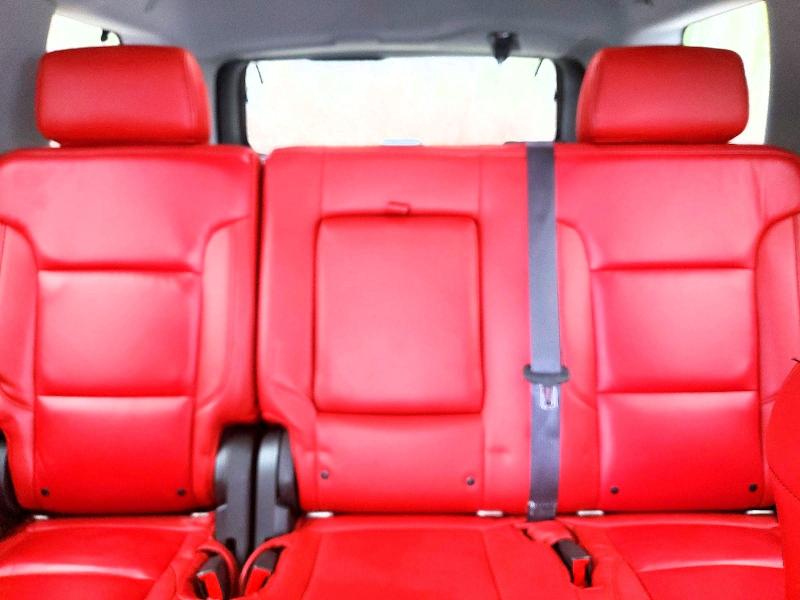 Auction sale of the 2019 Chevrolet Tahoe, vin: 1GNSKAKC1KR132383, lot number: 50884566