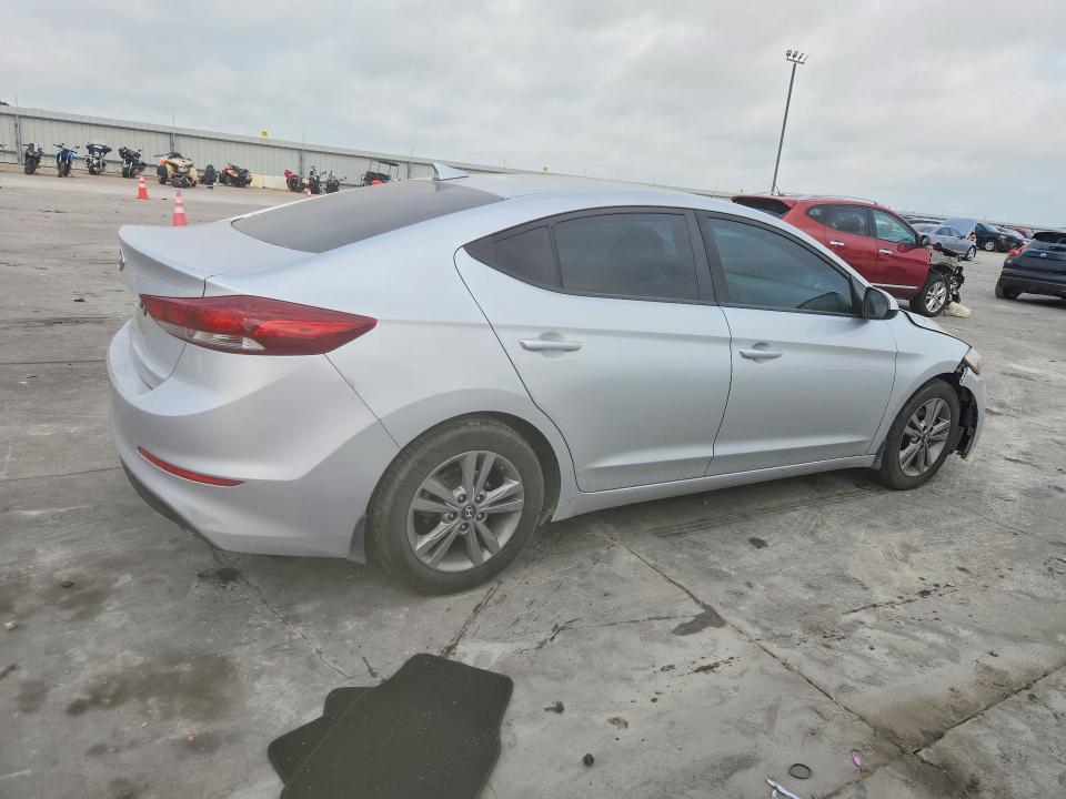 2018 Hyundai Elantra მანქანა იყიდება აუქციონზე, vin: KMHD84LF0JU514700, აუქციონის ნომერი: 48542396